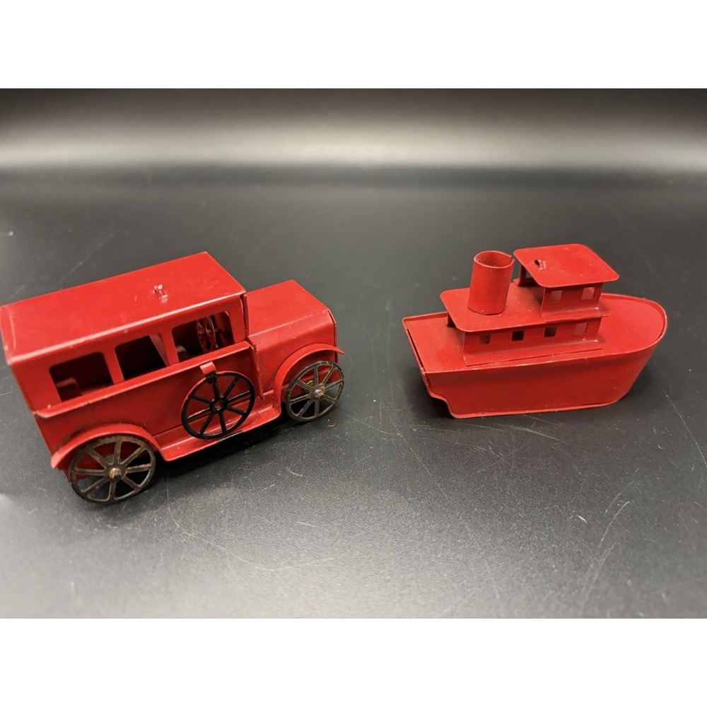 5 Vintage/Miniature Old Time Die Cast Metal Cars/Boat/japan - Picture 4 of 12